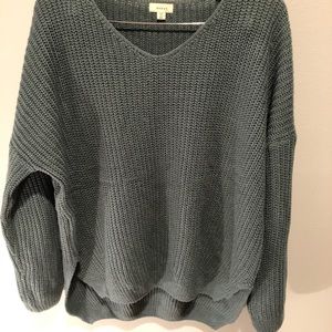 Debut Sweater, greenish(?) size M/L. New! 🥰